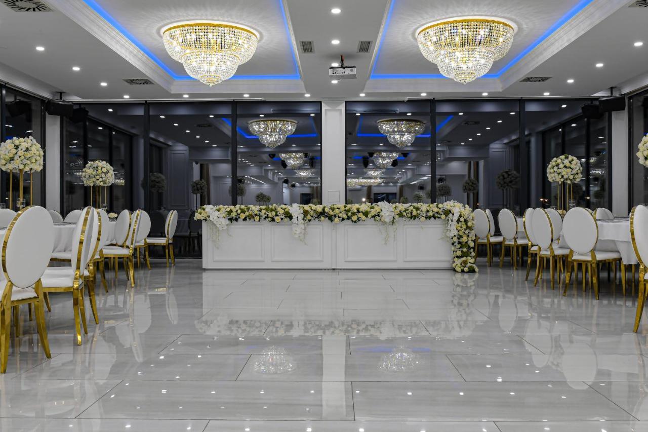 בלגרד S Club Resort Hotel Aqua Park And Spa מראה חיצוני תמונה